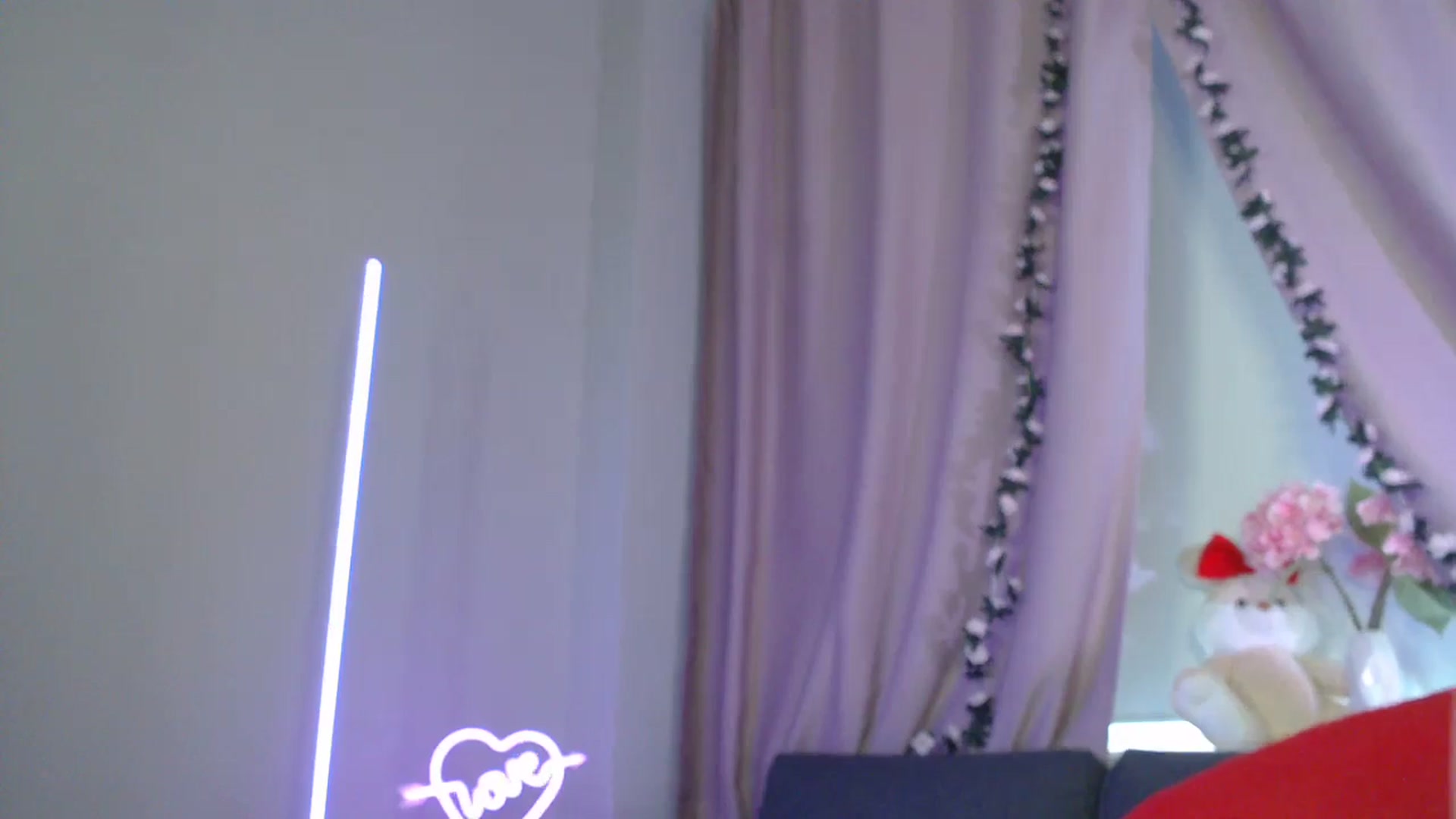 Gallery image thumbnail from LaneyGrey's myfreecams stream on, 06/21/2025, 09:47 image 7 of 20