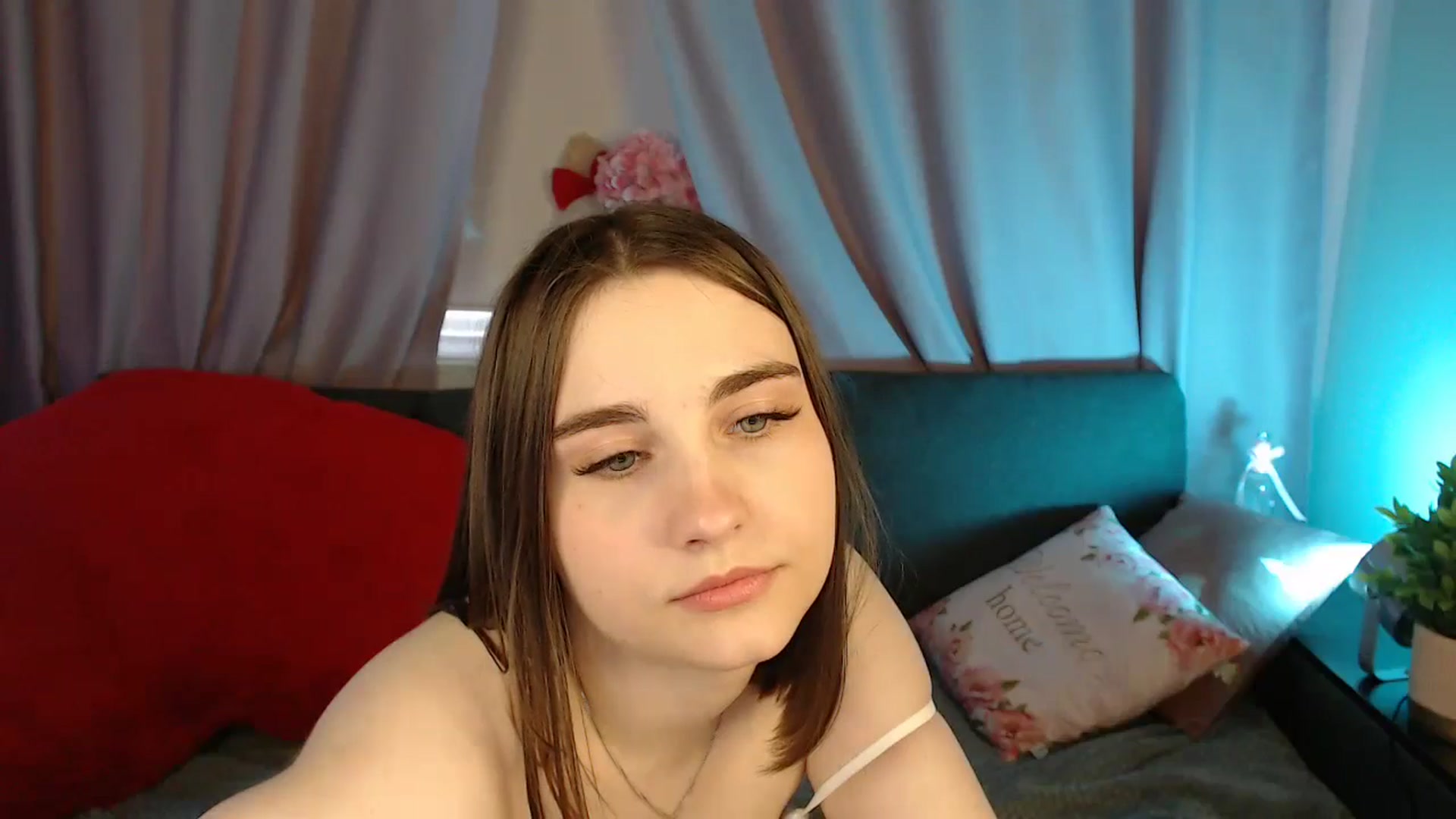 Gallery image thumbnail from LaneyGrey's myfreecams stream on, 06/25/2025, 13:34 image 9 of 20