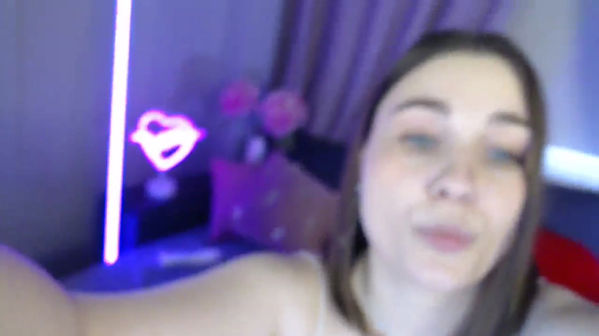 Gallery image thumbnail from LaneyGrey's myfreecams stream on, 06/30/2025, 12:15 image 9 of 20