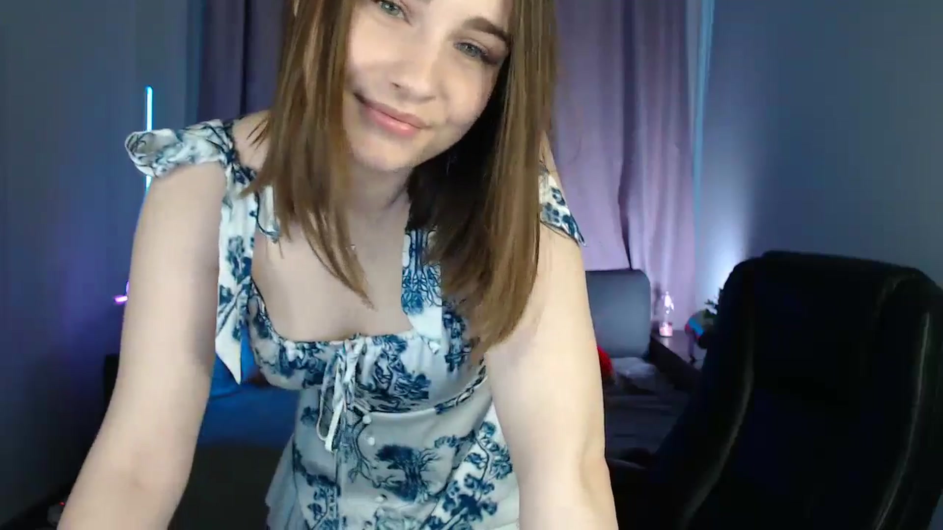 Gallery image thumbnail from LaneyGrey's myfreecams stream on, 07/02/2025, 09:16 image 11 of 20