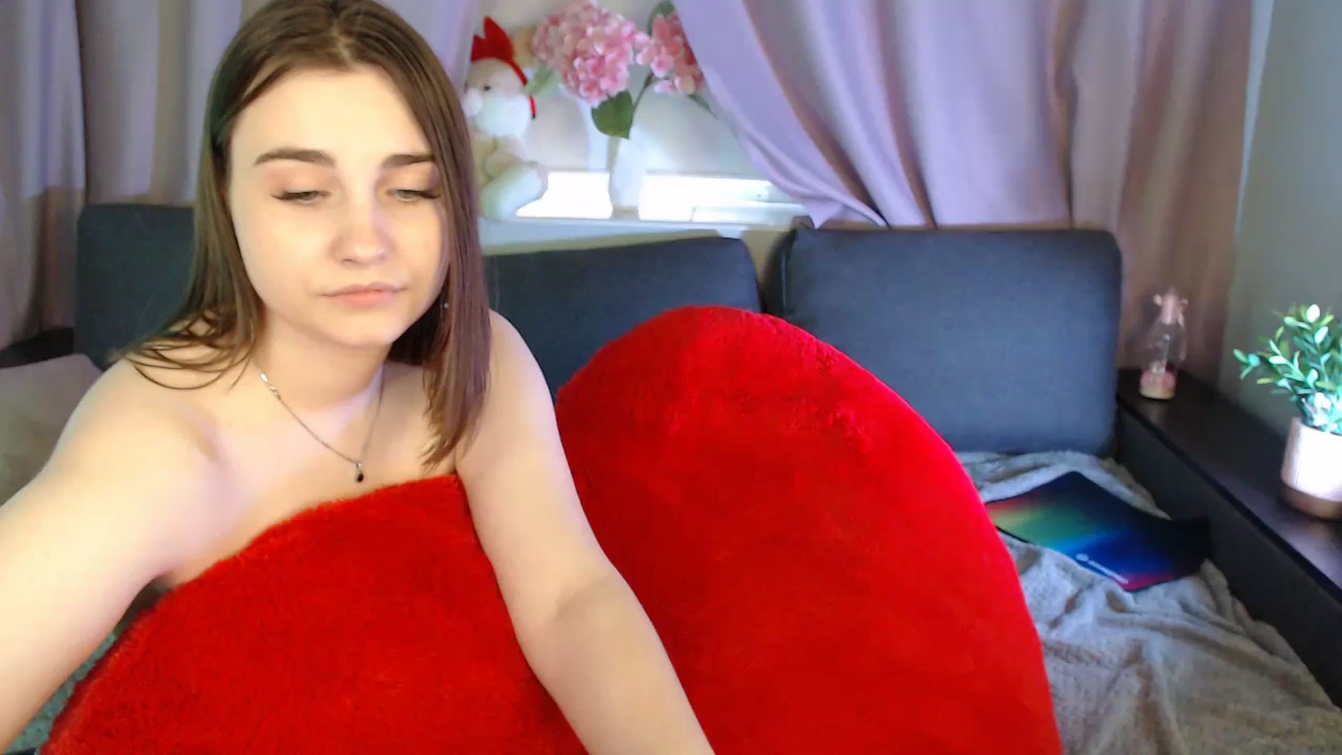 Gallery image thumbnail from LaneyGrey's myfreecams stream on, 07/02/2025, 10:22 image 17 of 20