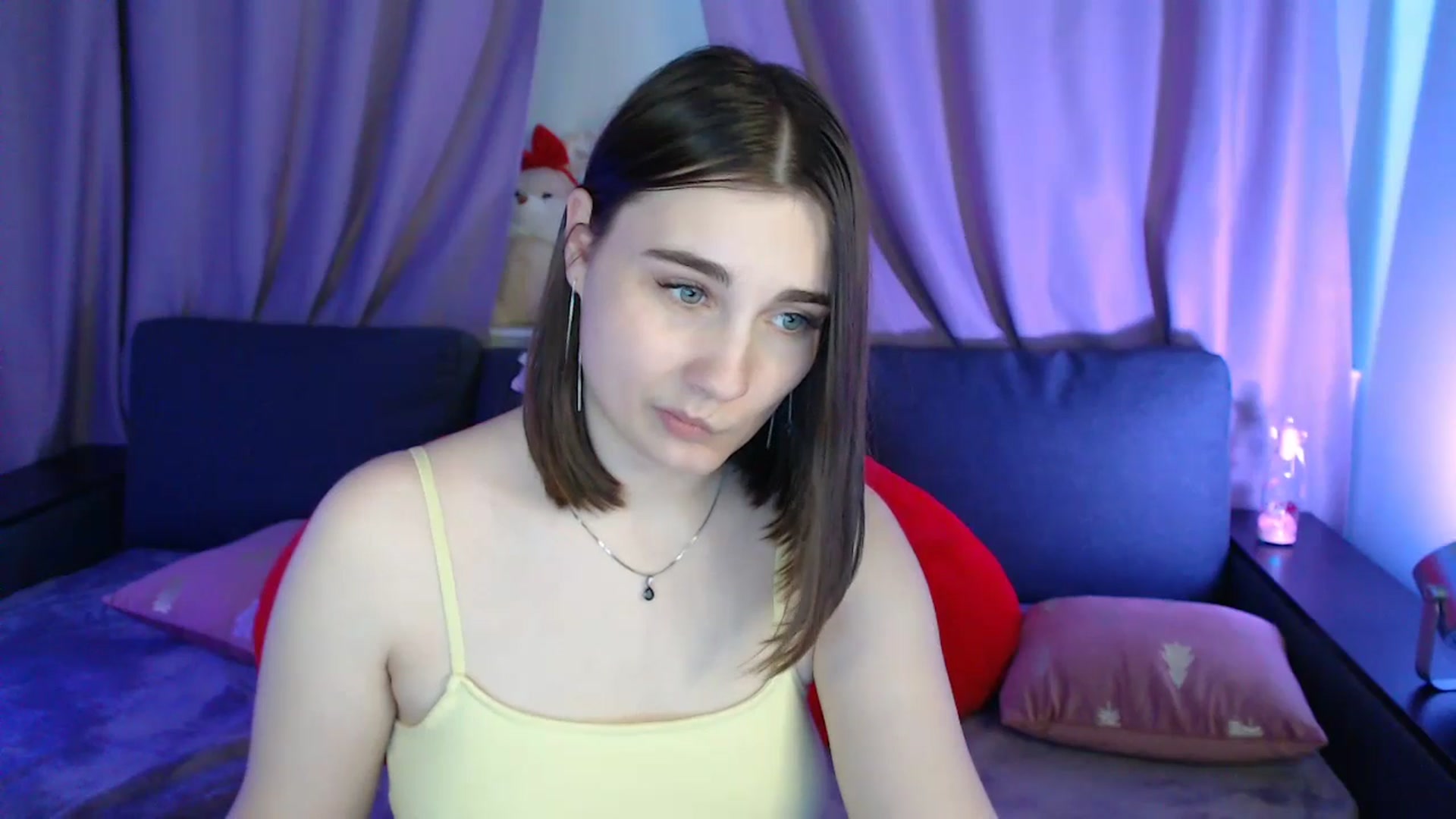 Gallery image thumbnail from LaneyGrey's myfreecams stream on, 07/04/2025, 11:29 image 17 of 20