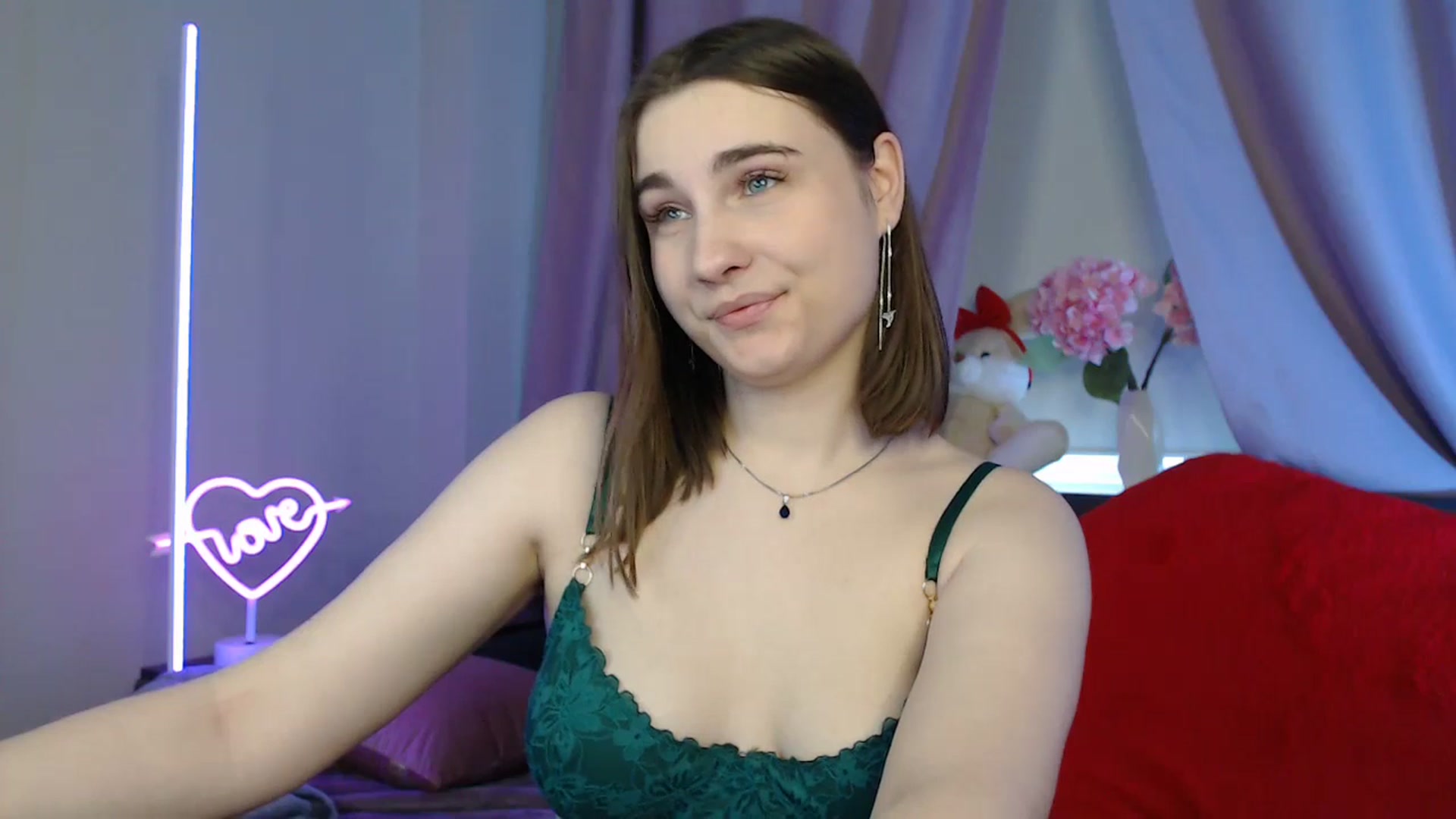 Gallery image thumbnail from LaneyGrey's myfreecams stream on, 07/07/2025, 10:00 image 20 of 20