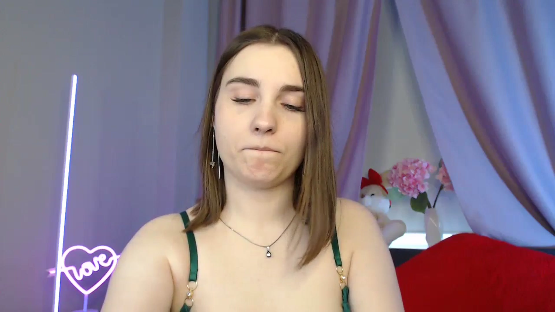 Gallery image thumbnail from LaneyGrey's myfreecams stream on, 07/07/2025, 10:51 image 11 of 20