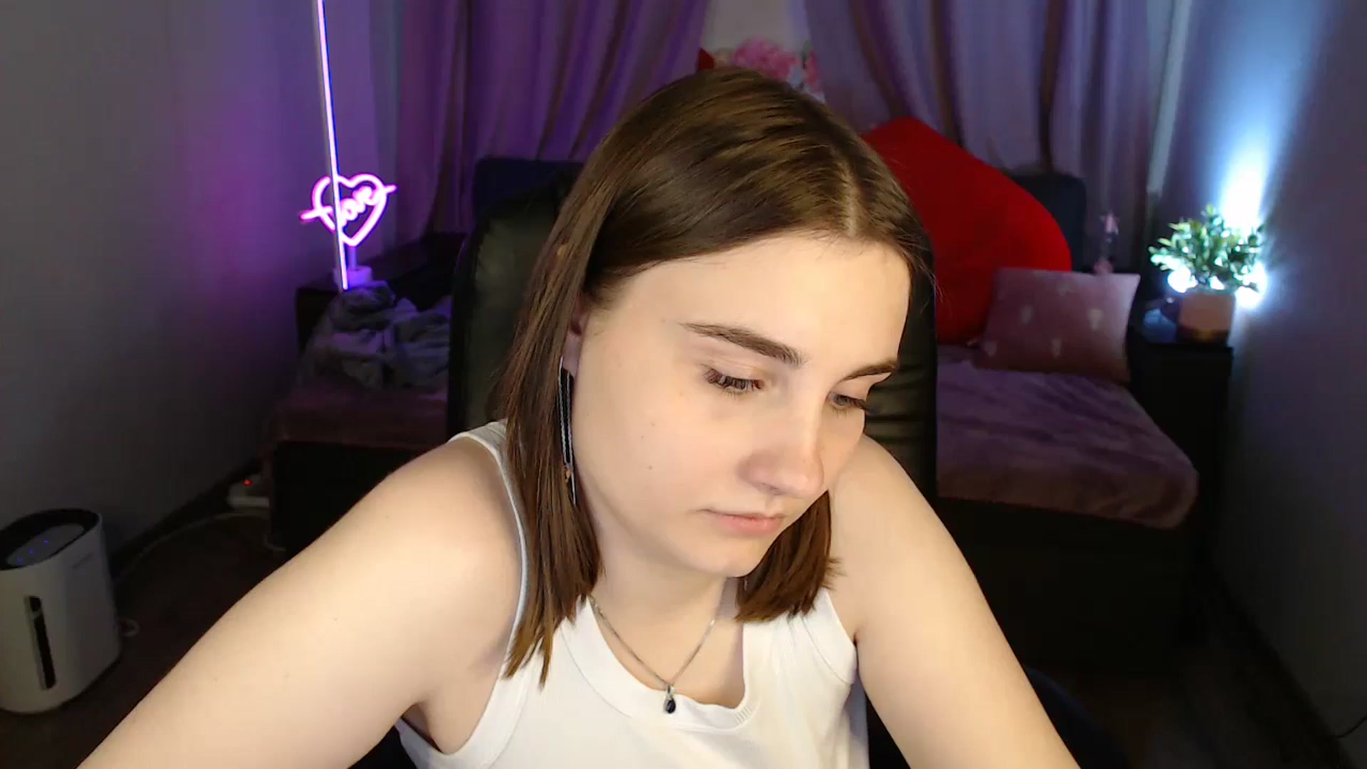 Gallery image thumbnail from LaneyGrey's myfreecams stream on, 07/07/2025, 13:54 image 20 of 20