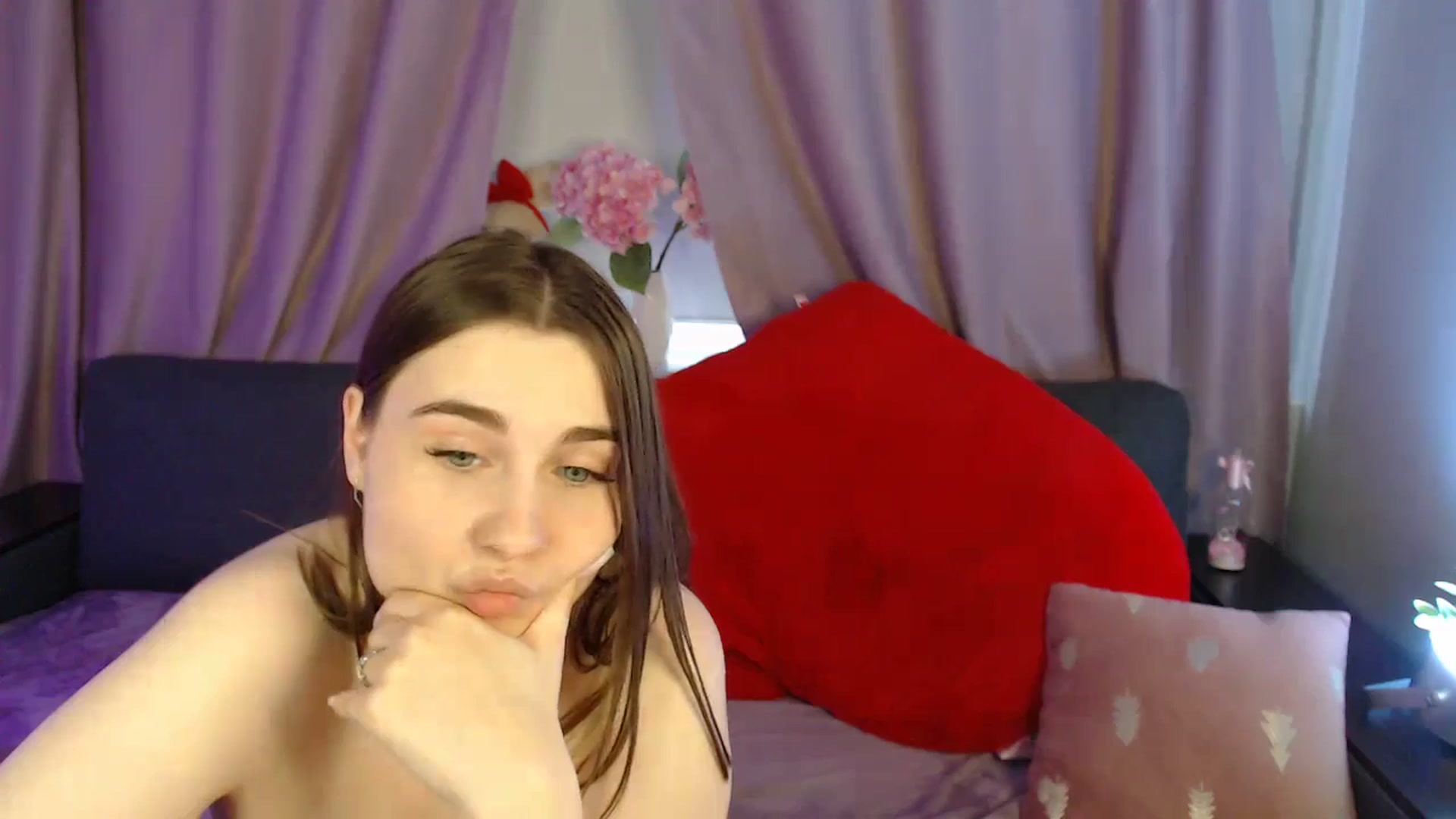 Gallery image thumbnail from LaneyGrey's myfreecams stream on, 07/07/2025, 13:54 image 8 of 20