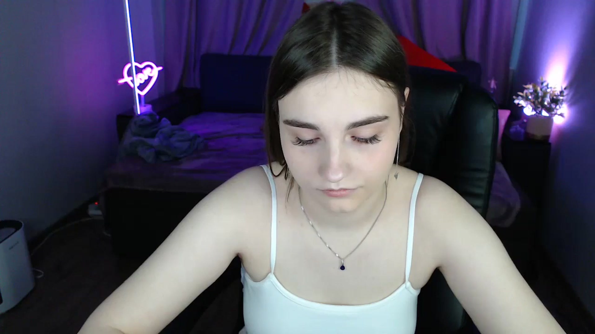 Gallery image thumbnail from LaneyGrey's myfreecams stream on, 07/09/2025, 10:11 image 2 of 20