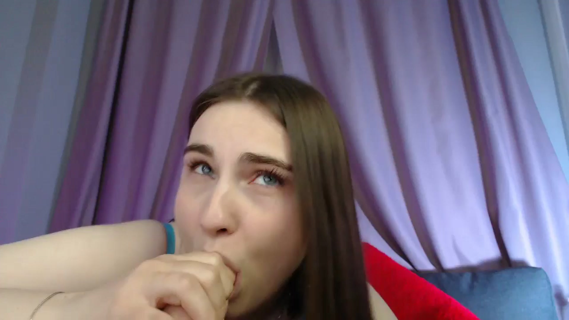 Gallery image thumbnail from LaneyGrey's myfreecams stream on, 07/11/2025, 11:38 image 16 of 20