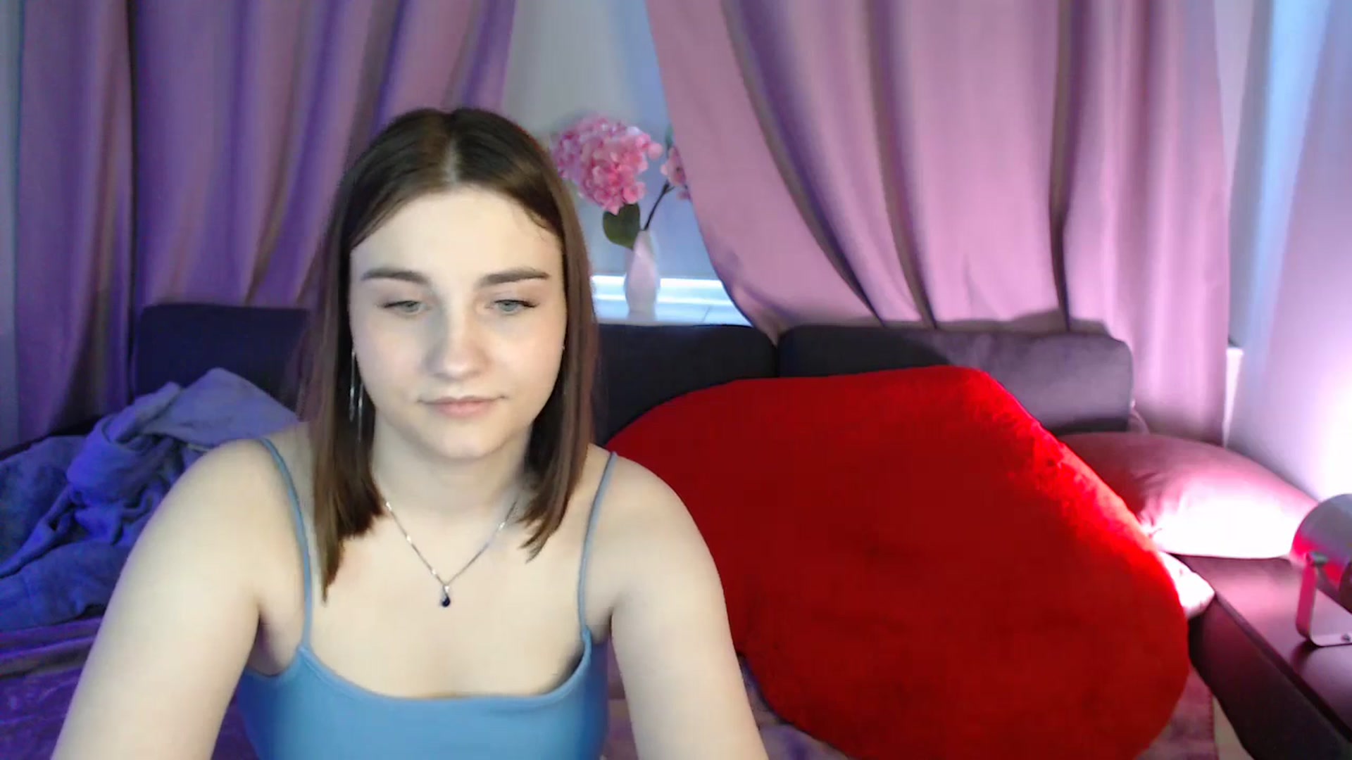 Gallery image thumbnail from LaneyGrey's myfreecams stream on, 07/12/2025, 10:38 image 6 of 20