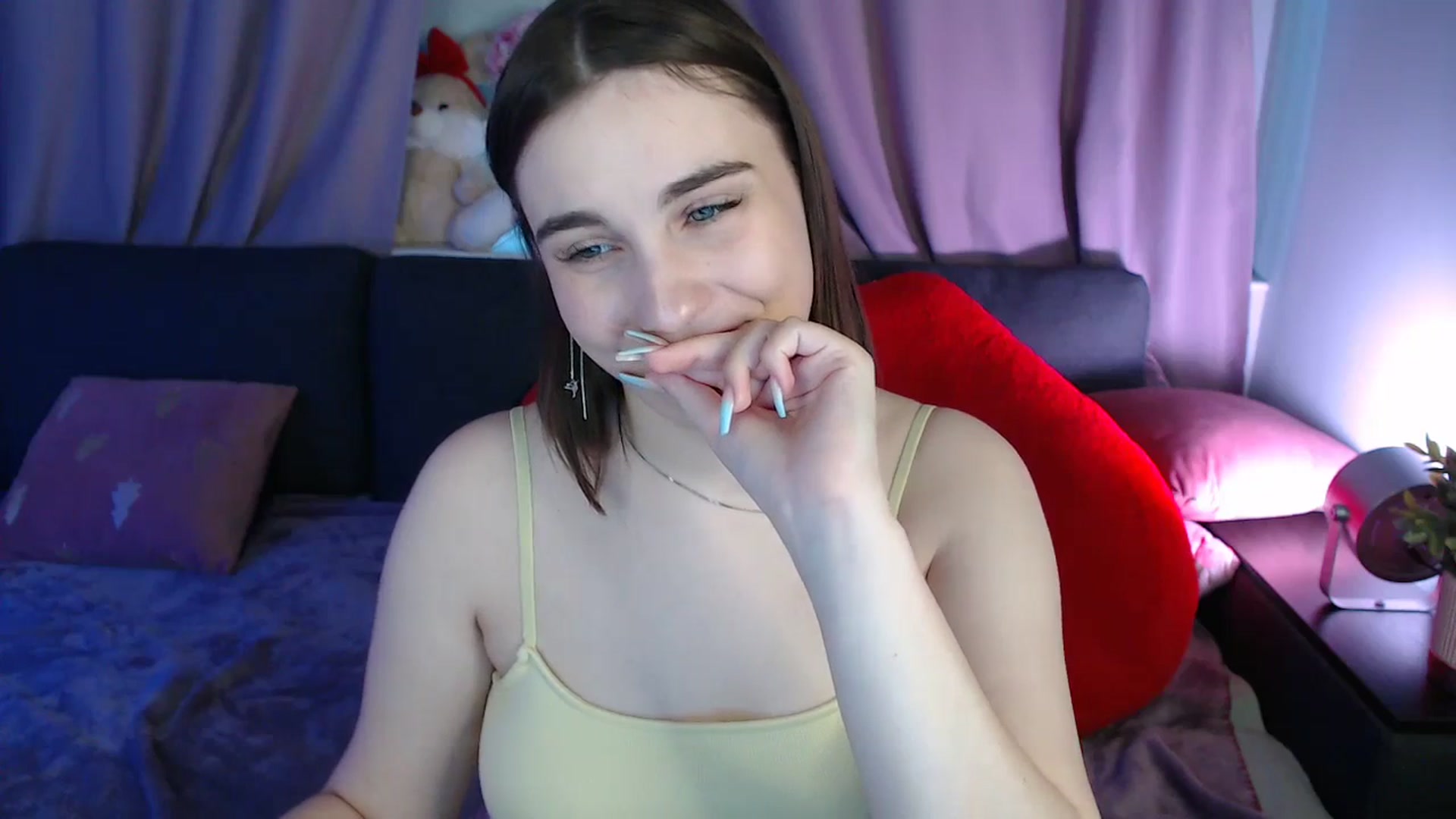 Gallery image thumbnail from LaneyGrey's myfreecams stream on, 07/13/2025, 11:27 image 16 of 20