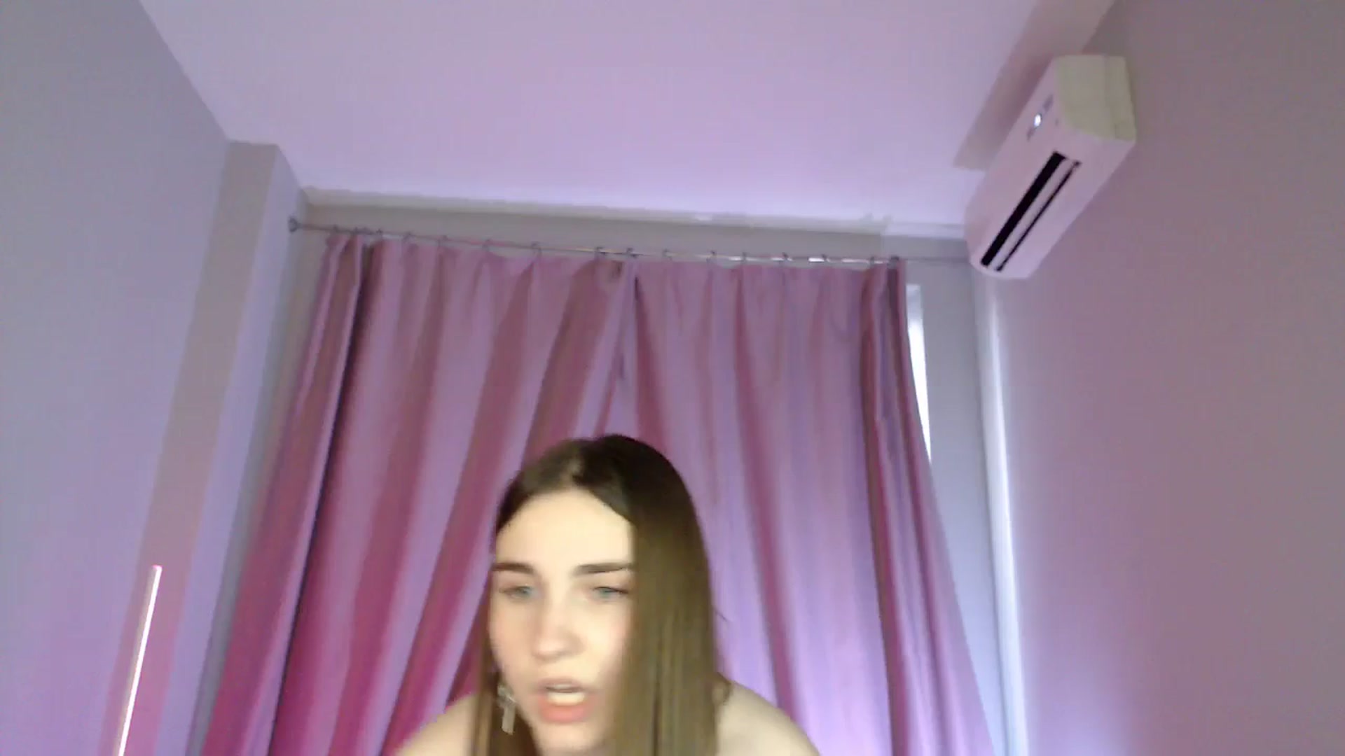 Gallery image thumbnail from LaneyGrey's myfreecams stream on, 07/15/2025, 13:06 image 5 of 20