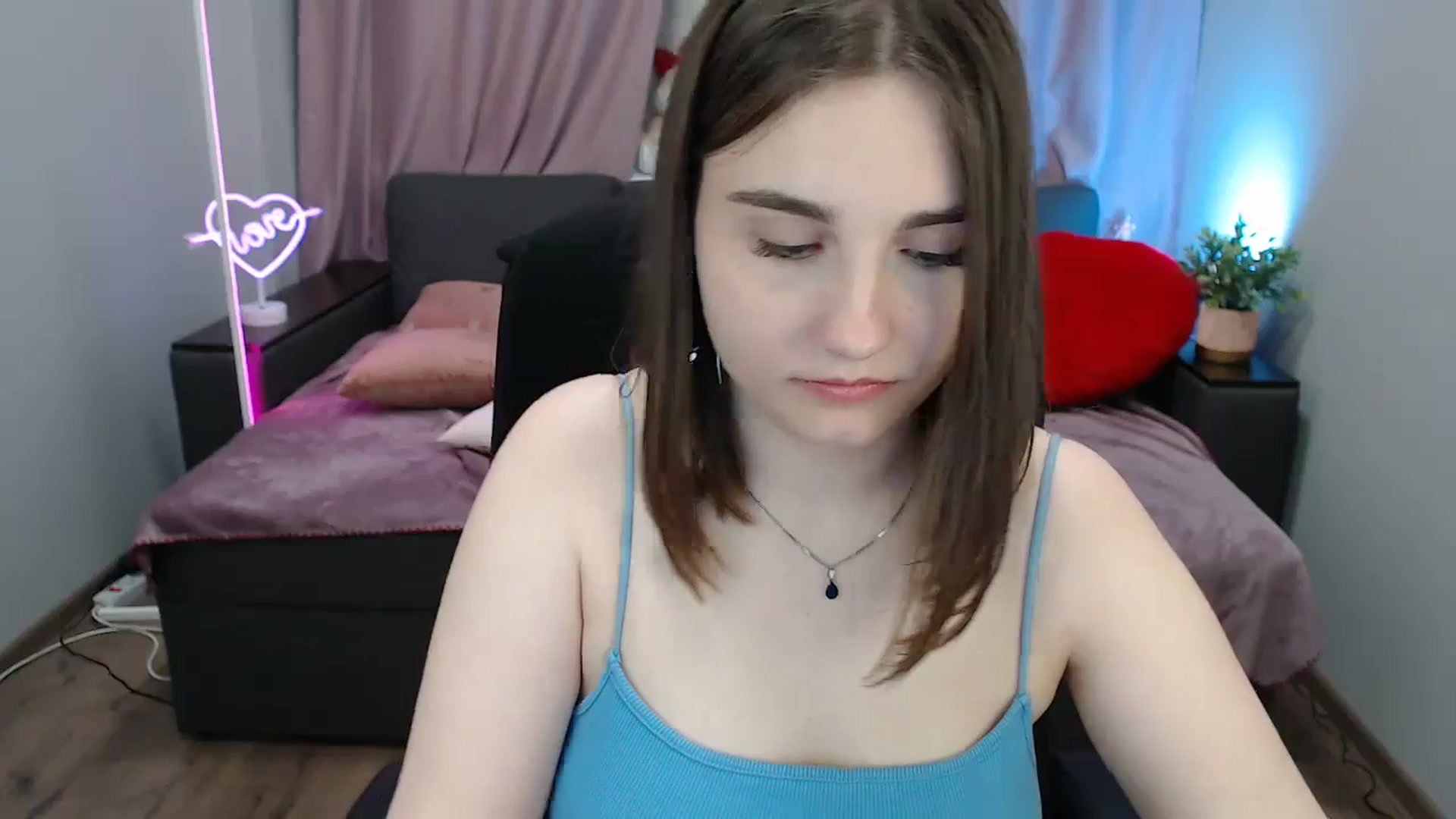 Gallery image thumbnail from LaneyGrey's myfreecams stream on, 07/22/2025, 12:44 image 10 of 20