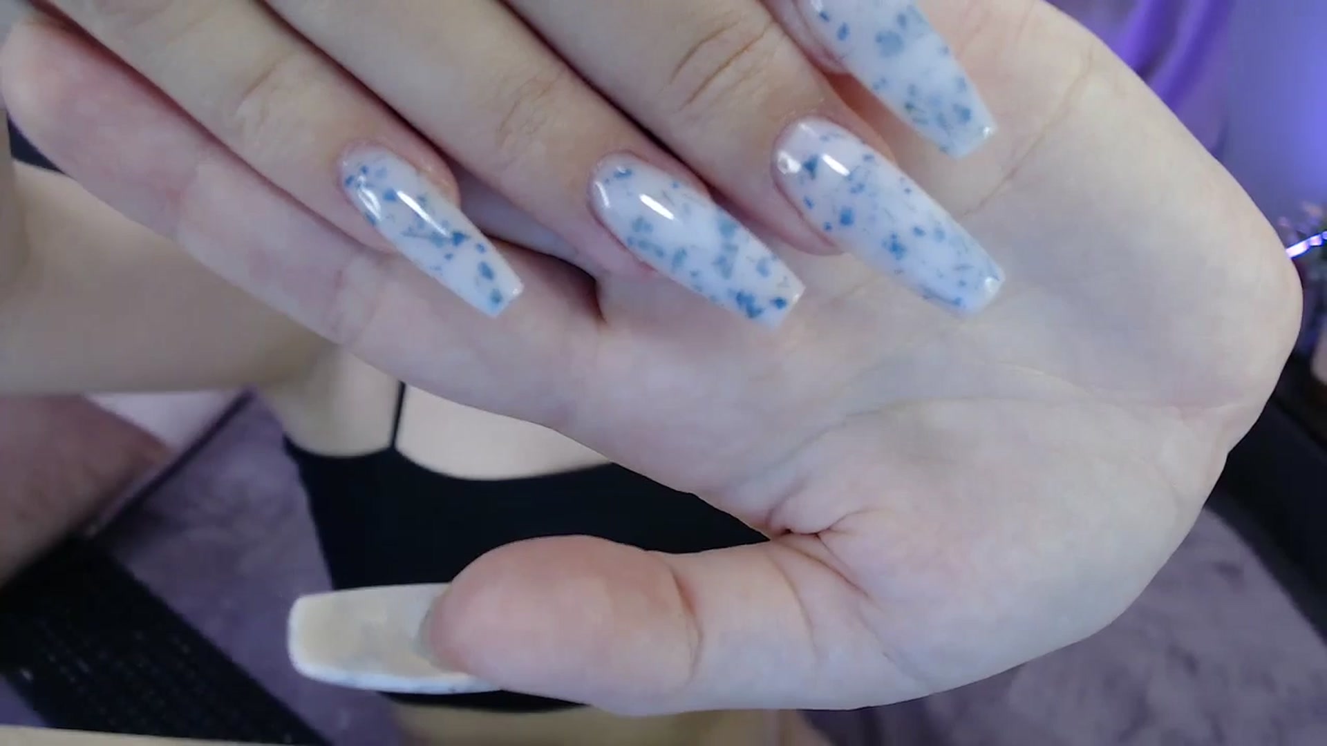 Gallery image thumbnail from LaneyGrey's myfreecams stream on, 07/28/2025, 10:11 image 15 of 20