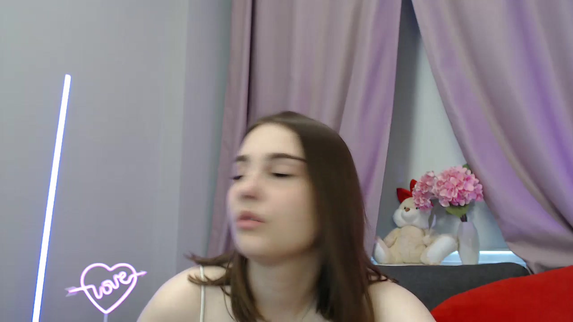Gallery image thumbnail from LaneyGrey's myfreecams stream on, 07/29/2025, 11:22 image 15 of 20