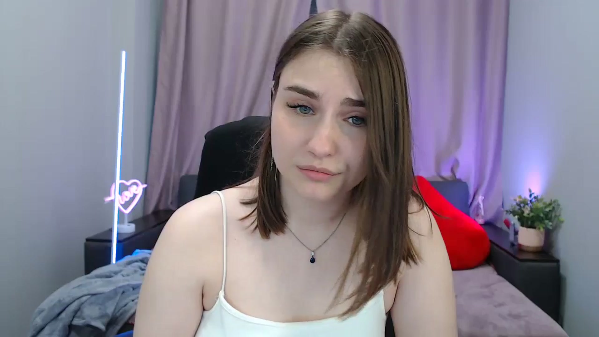 Gallery image thumbnail from LaneyGrey's myfreecams stream on, 07/29/2025, 12:53 image 8 of 20