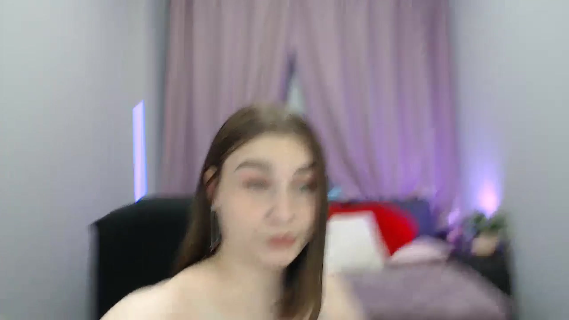 Gallery image thumbnail from LaneyGrey's myfreecams stream on, 08/09/2025, 09:15 image 18 of 20