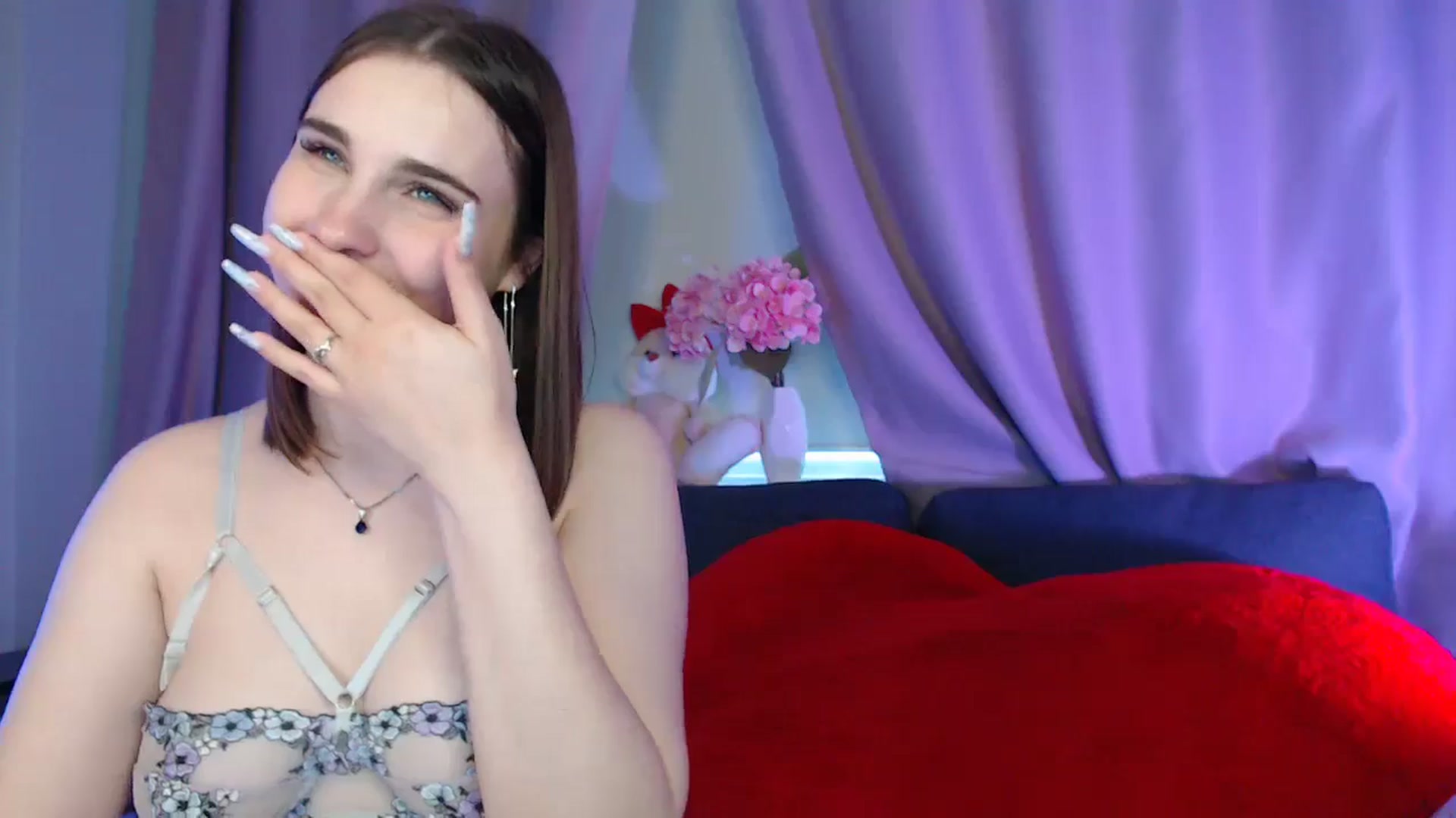 Gallery image thumbnail from LaneyGrey's myfreecams stream on, 08/09/2025, 12:19 image 15 of 20