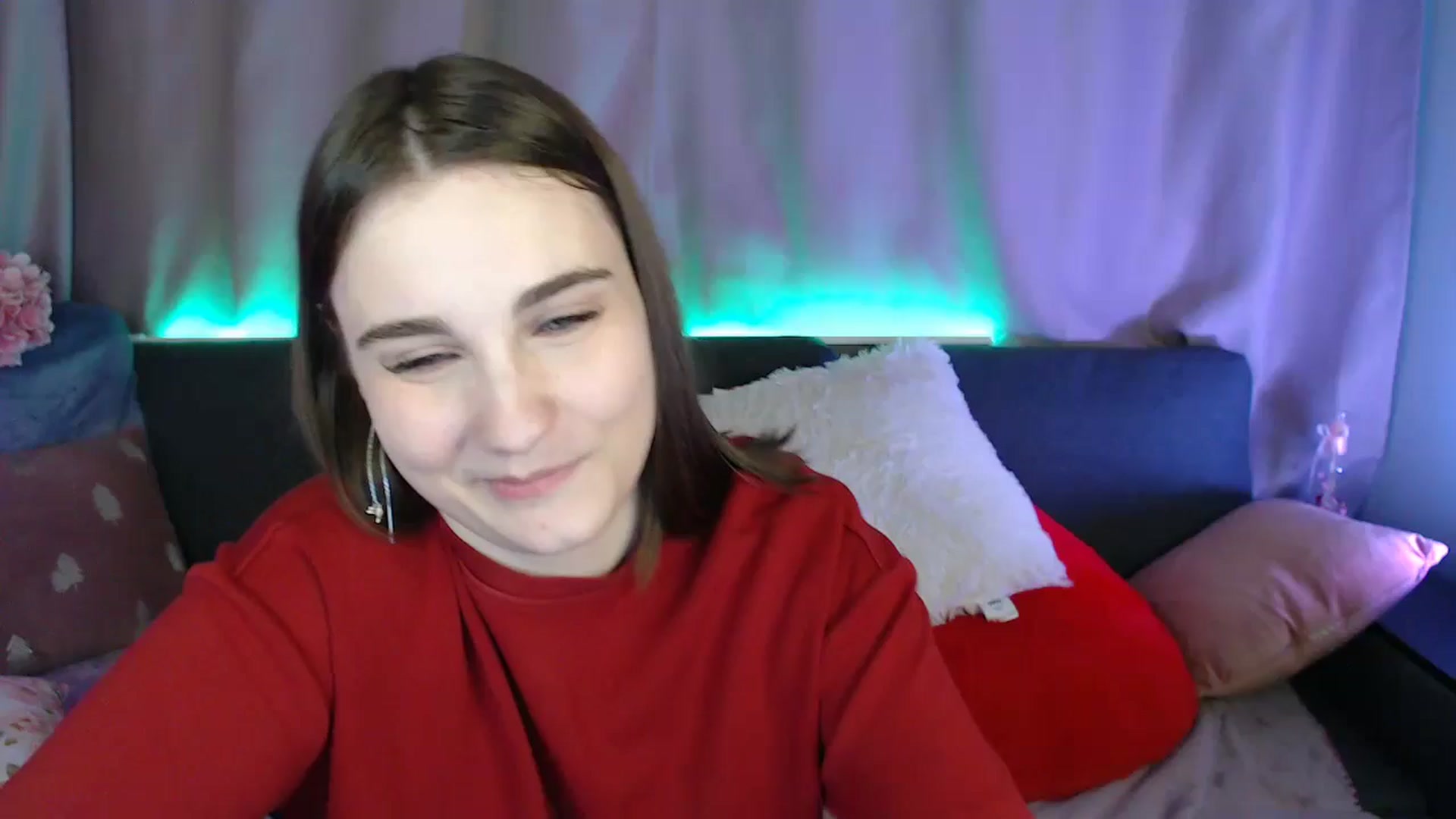 Gallery image thumbnail from LaneyGrey's myfreecams stream on, 08/16/2025, 12:58 image 1 of 20