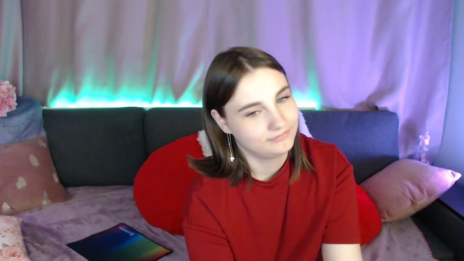 Gallery image thumbnail from LaneyGrey's myfreecams stream on, 08/16/2025, 12:58 image 6 of 20