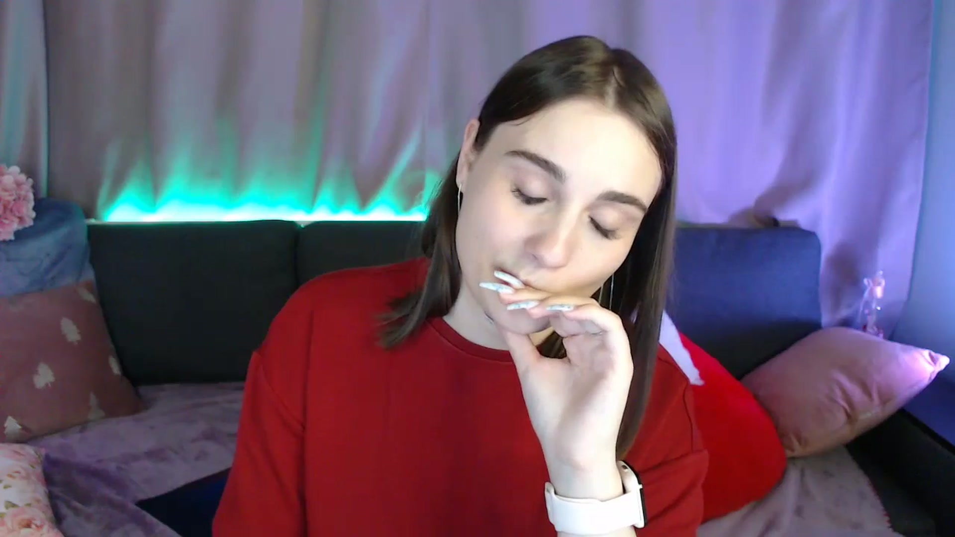 Gallery image thumbnail from LaneyGrey's myfreecams stream on, 08/16/2025, 12:58 image 2 of 20