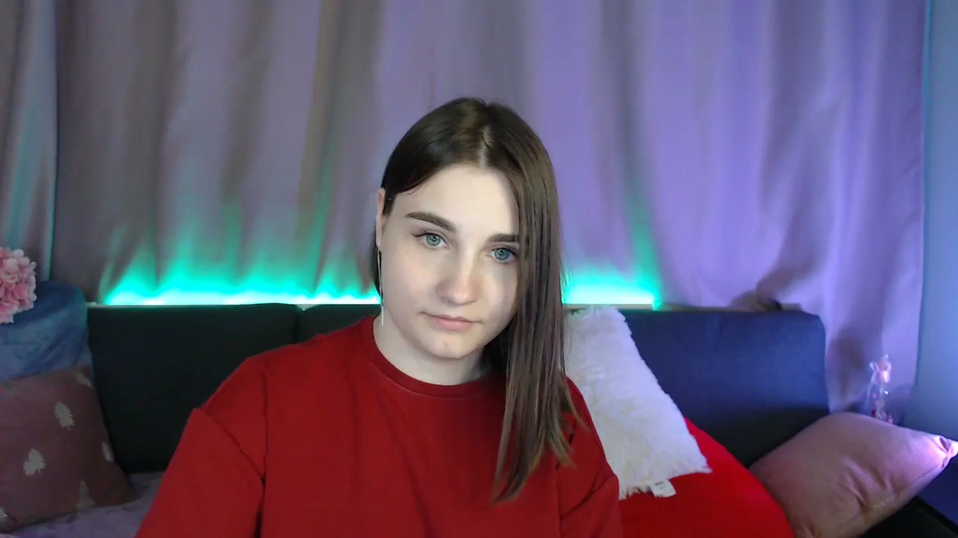 Gallery image thumbnail from LaneyGrey's myfreecams stream on, 08/16/2025, 12:58 image 13 of 20