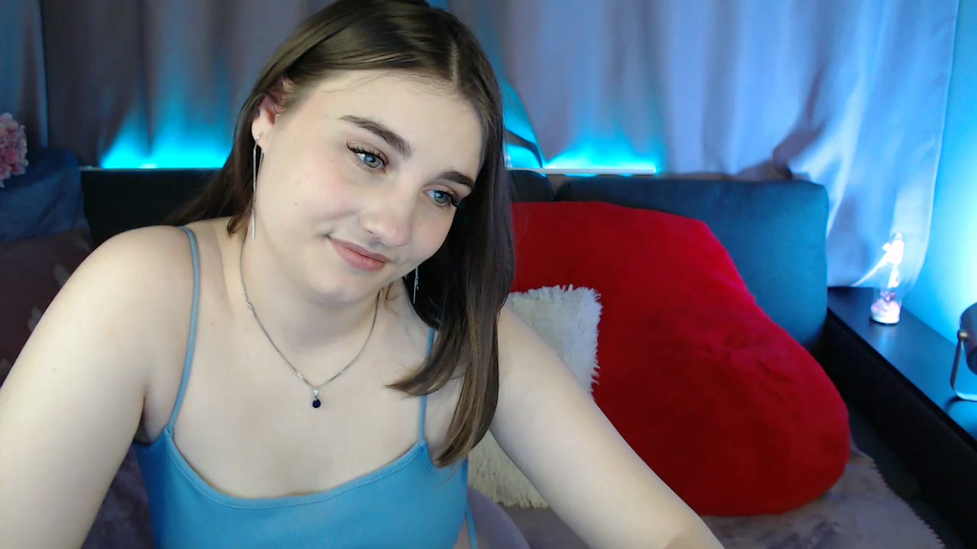 Gallery image thumbnail from LaneyGrey's myfreecams stream on, 08/23/2025, 10:42 image 14 of 20
