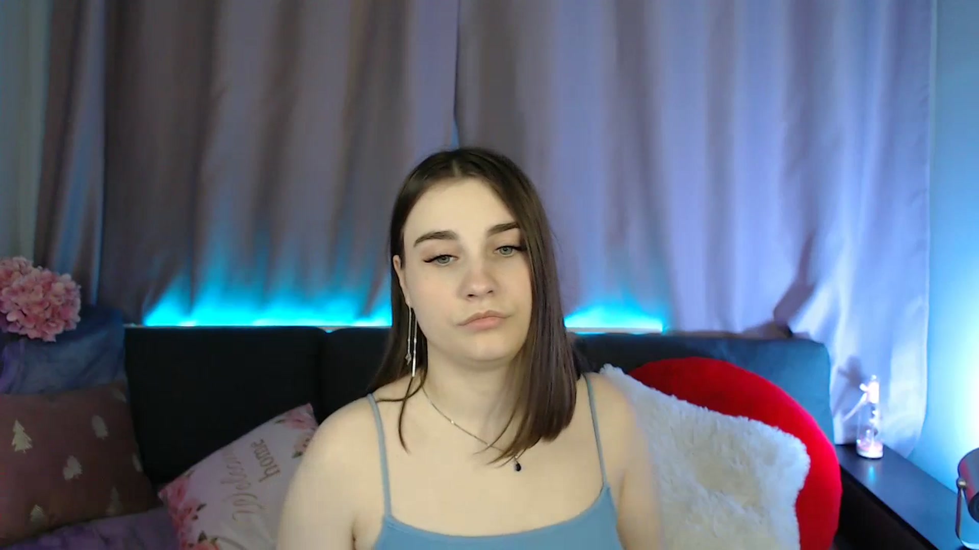 Gallery image thumbnail from LaneyGrey's myfreecams stream on, 08/23/2025, 12:03 image 14 of 20