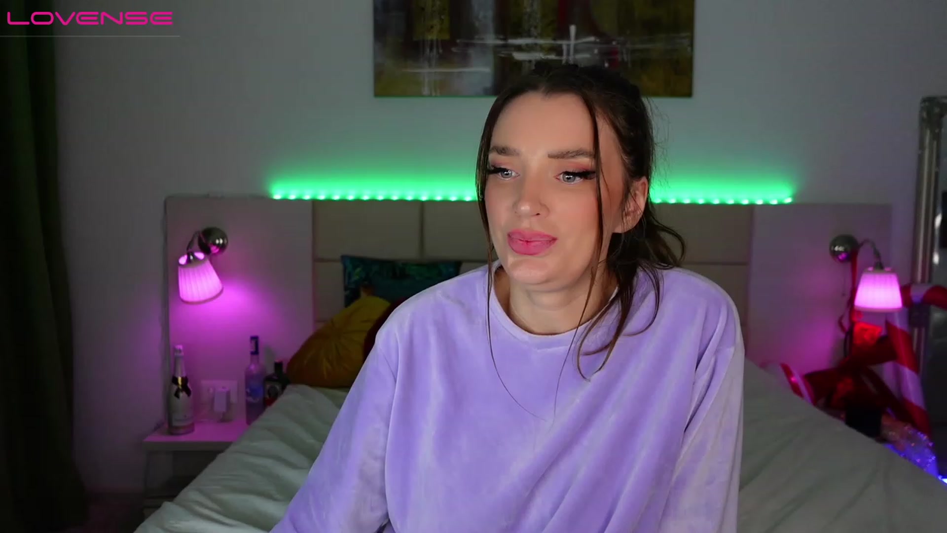 Gallery image thumbnail from LaniaJ's myfreecams stream on, 12/18/2022, 22:36 image 20 of 20
