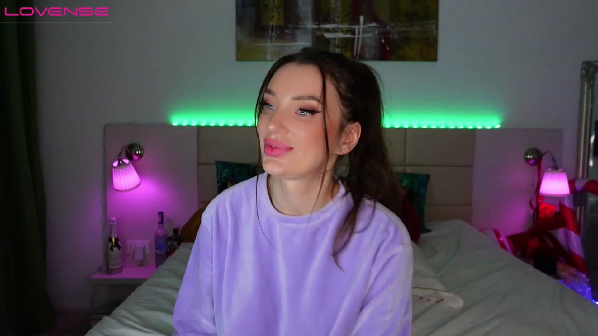 Gallery image thumbnail from LaniaJ's myfreecams stream on, 12/18/2022, 22:36 image 2 of 20