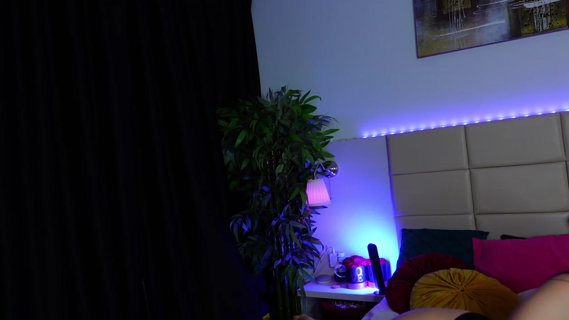 Gallery image thumbnail from LaniaJ's myfreecams stream on, 08/03/2023, 17:36 image 20 of 20