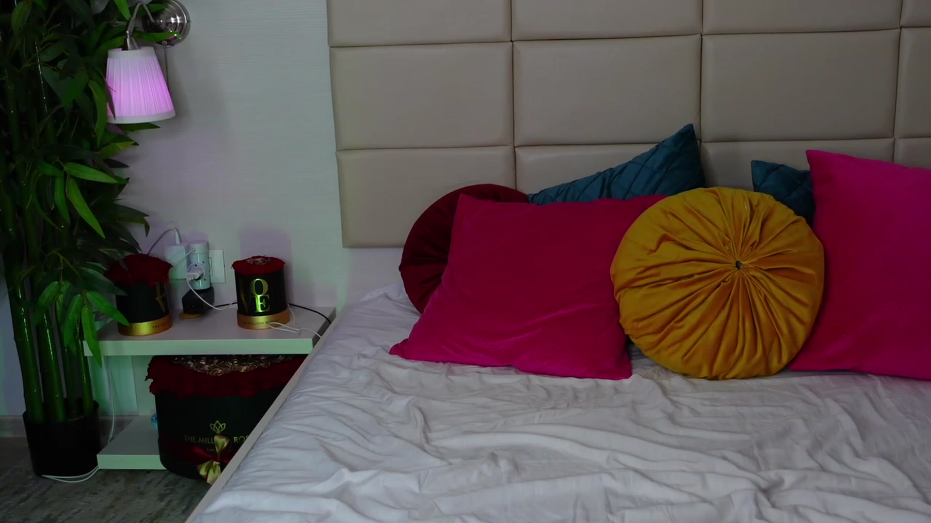 Gallery image thumbnail from LaniaJ's myfreecams stream on, 08/17/2023, 12:16 image 2 of 20