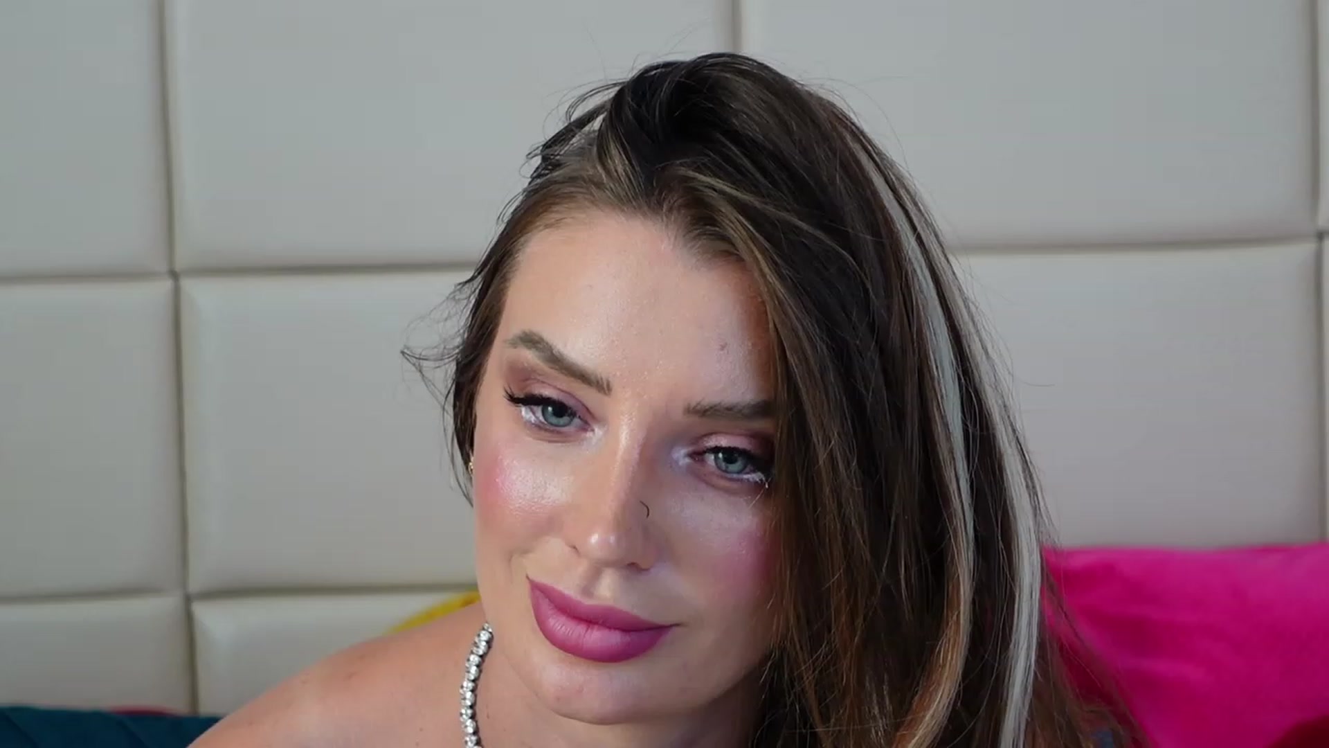 Gallery image thumbnail from LaniaJ's myfreecams stream on, 09/01/2023, 14:35 image 2 of 20