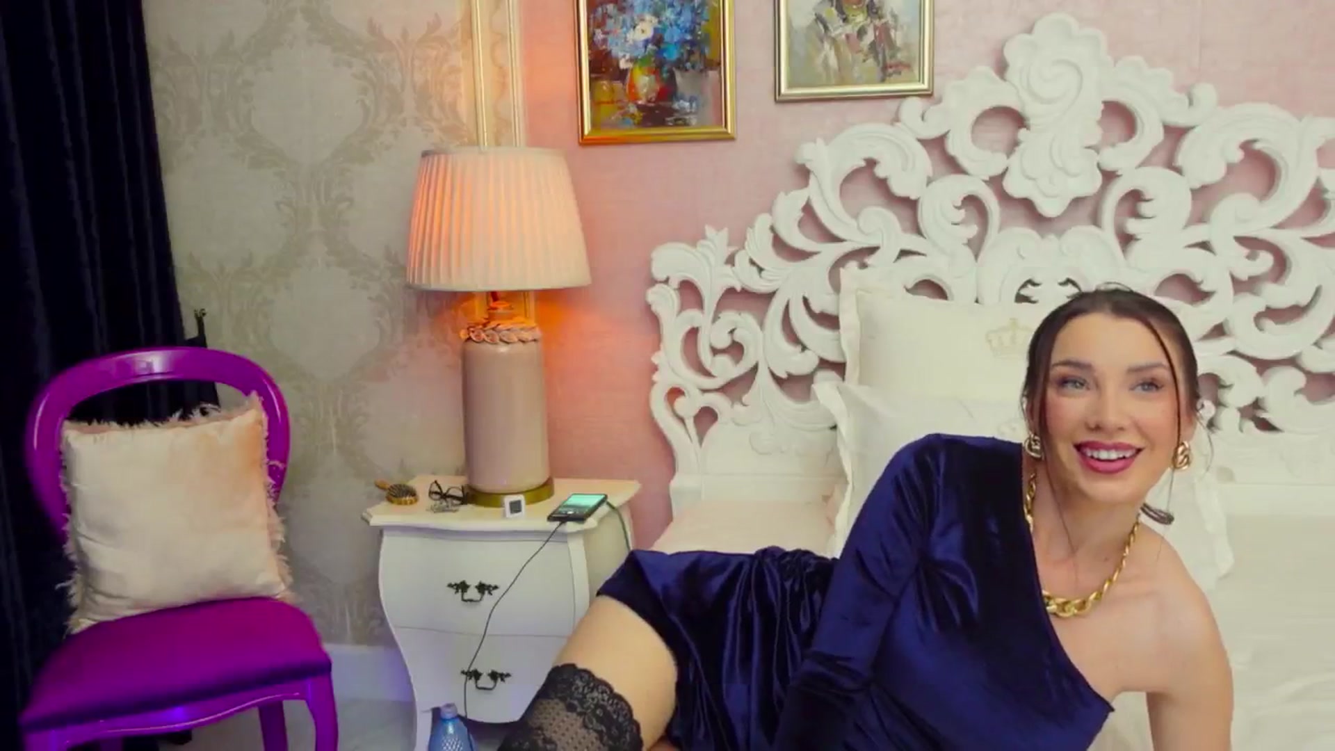 Gallery image thumbnail from LaniaJ's myfreecams stream on, 01/02/2025, 17:43 image 18 of 20