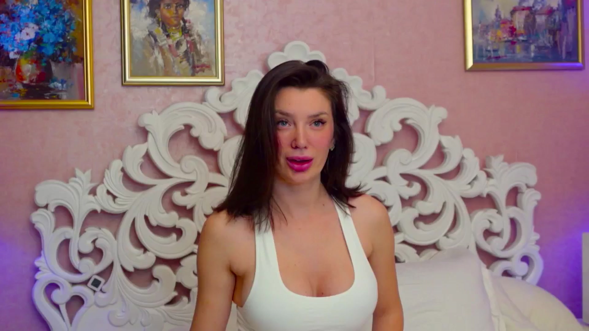 Gallery image thumbnail from LaniaJ's myfreecams stream on, 02/08/2025, 19:10 image 4 of 20