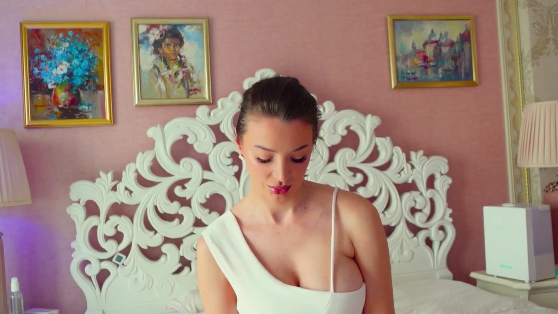 Gallery image thumbnail from LaniaJ's myfreecams stream on, 02/28/2025, 11:08 image 14 of 20