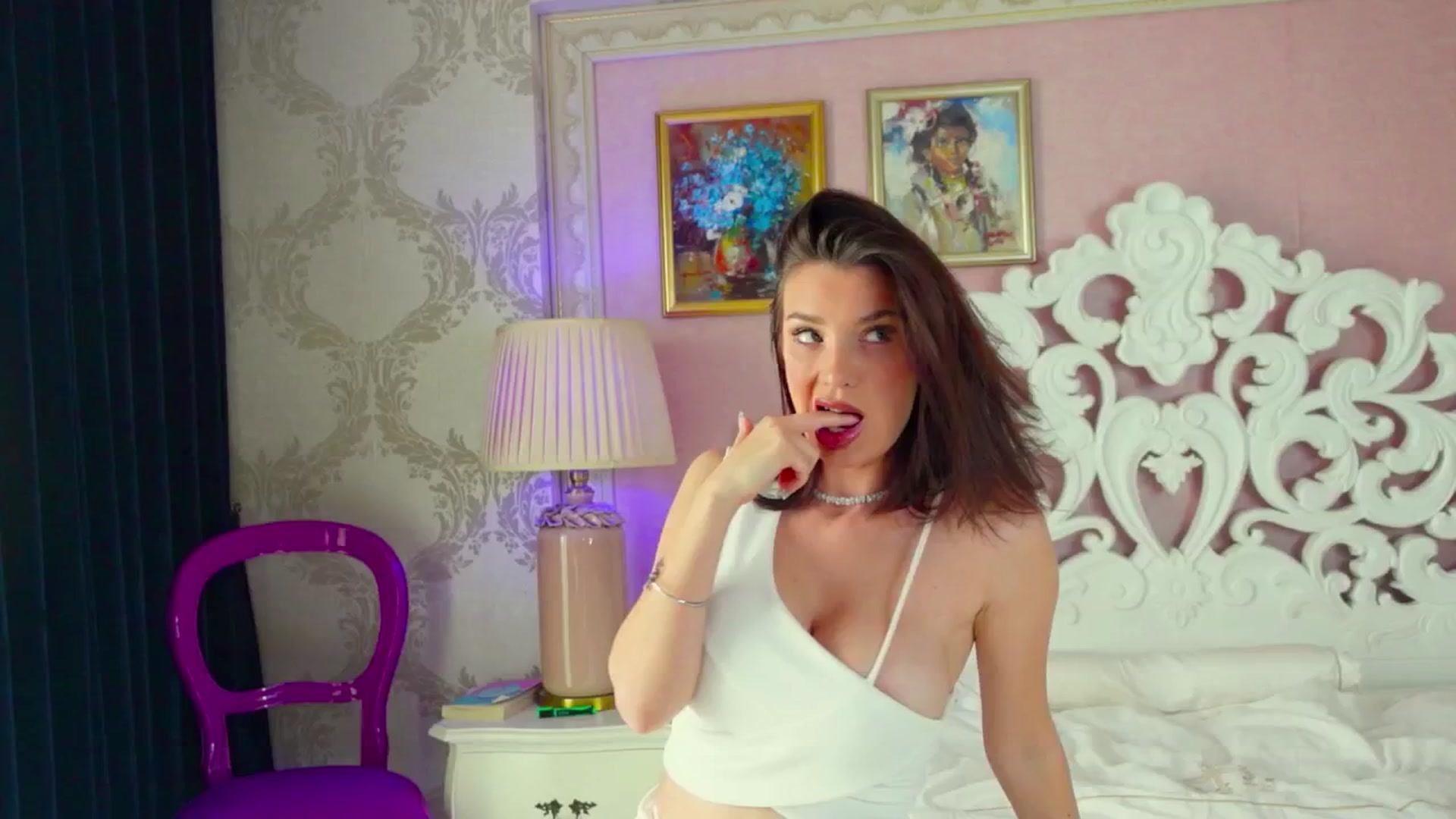 Gallery image thumbnail from LaniaJ's myfreecams stream on, 02/28/2025, 13:12 image 10 of 20