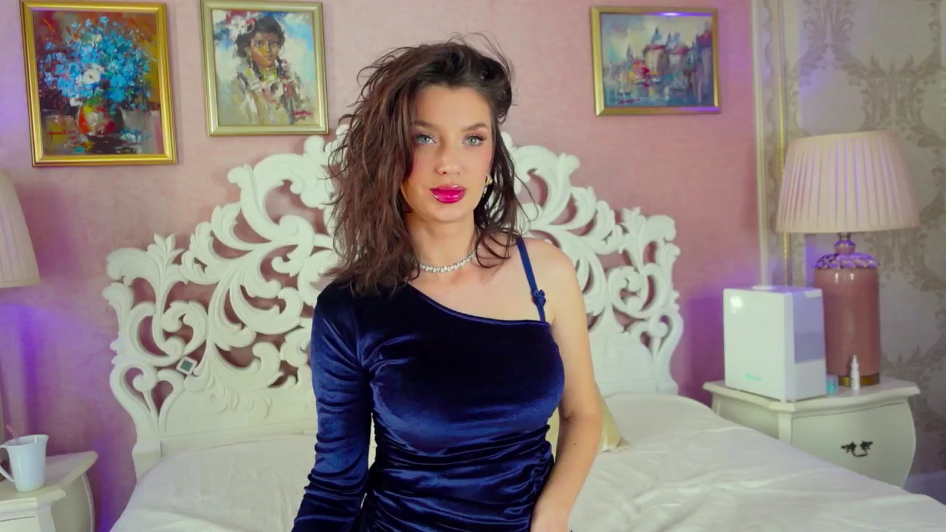 Gallery image thumbnail from LaniaJ's myfreecams stream on, 03/02/2025, 12:25 image 18 of 20