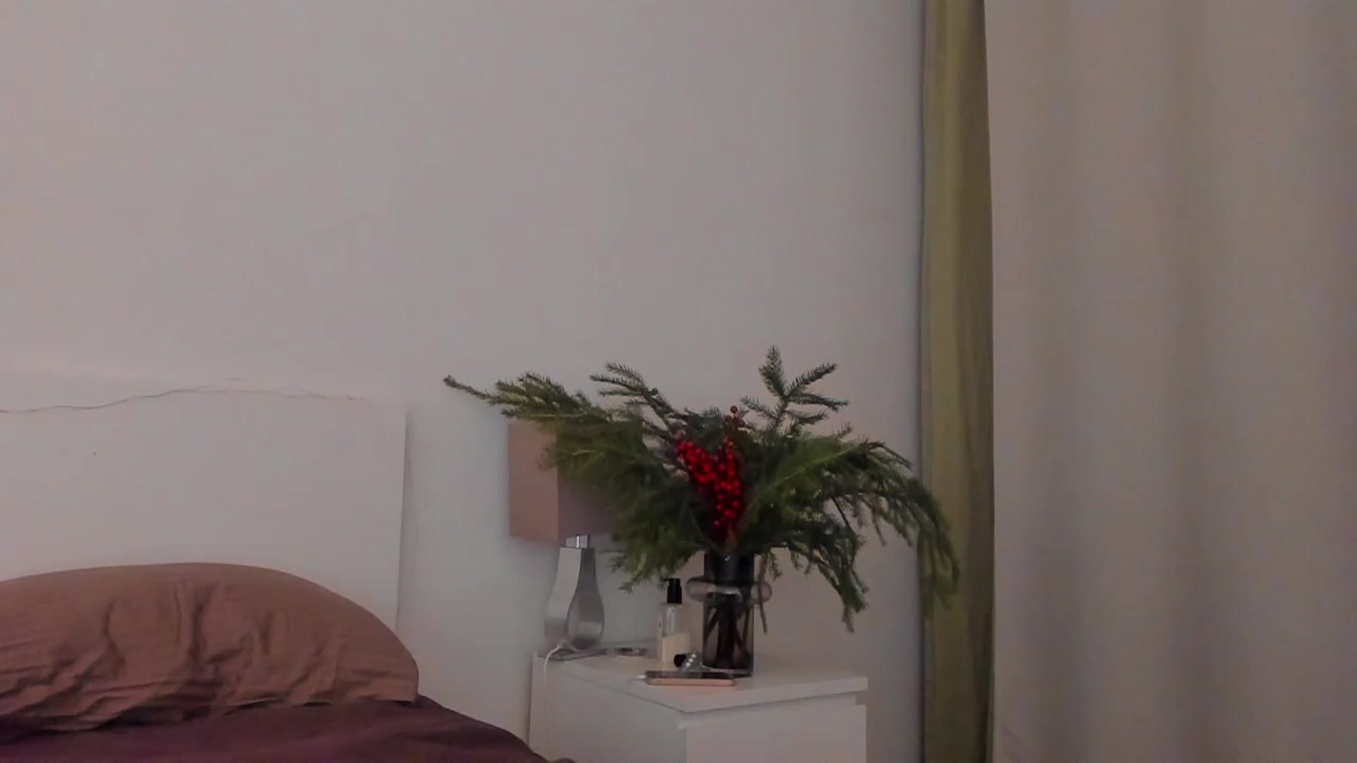 Gallery image thumbnail from Lanie__Love's myfreecams stream on, 12/30/2022, 19:47 image 7 of 20