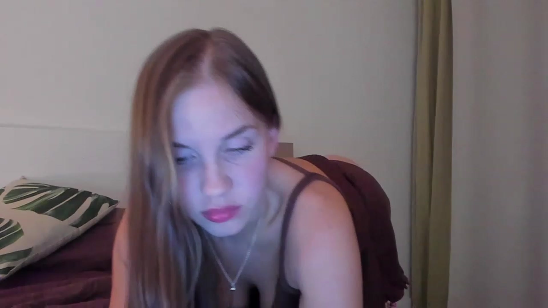 Gallery image thumbnail from Lanie__Love's myfreecams stream on, 04/13/2023, 19:49 image 20 of 20