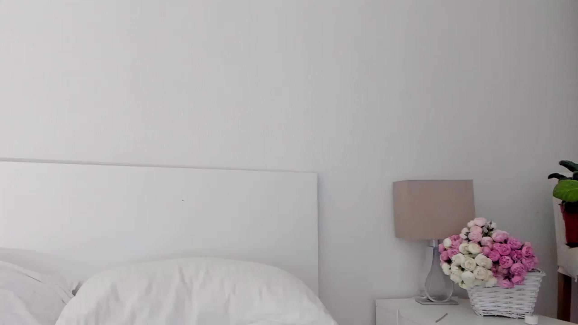 Gallery image thumbnail from Lanie__Love's myfreecams stream on, 06/30/2023, 20:13 image 11 of 20
