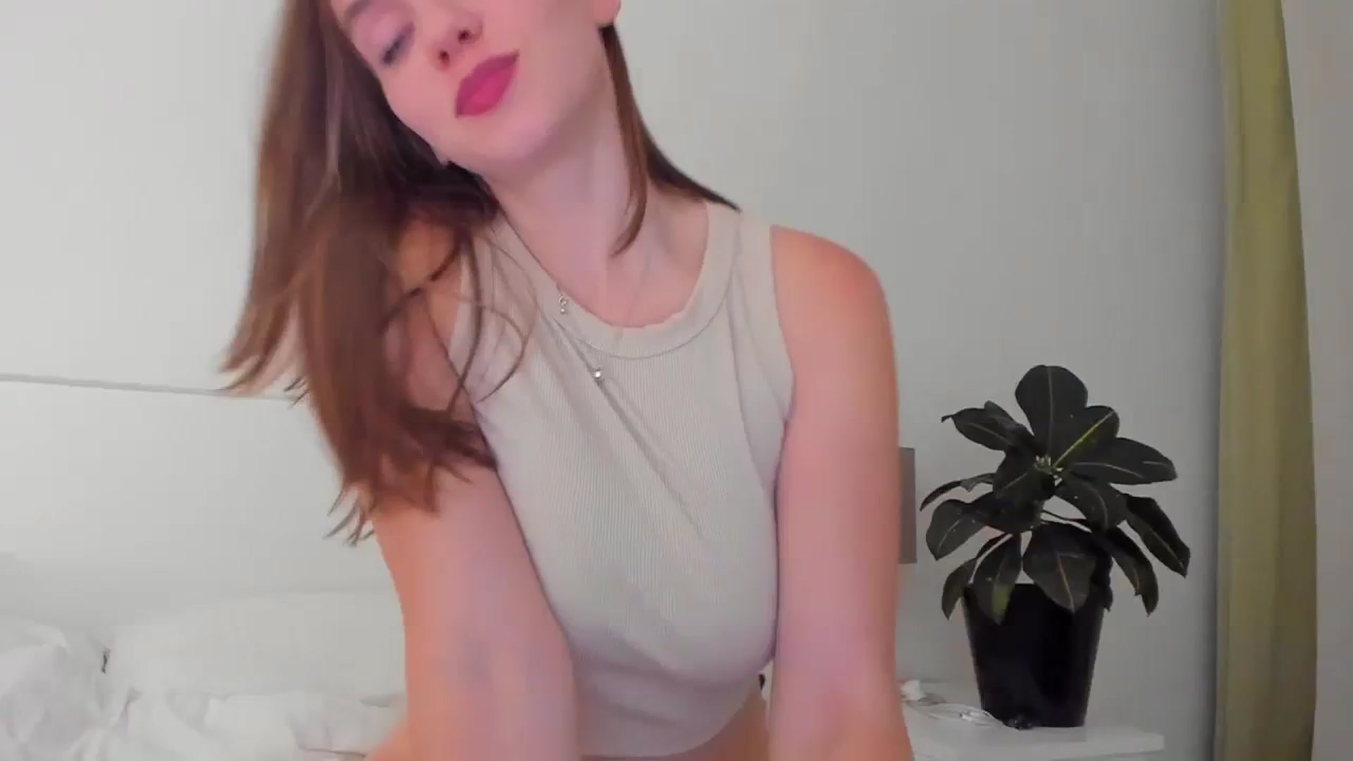 Gallery image thumbnail from Lanie__Love's myfreecams stream on, 08/10/2023, 20:57 image 1 of 20
