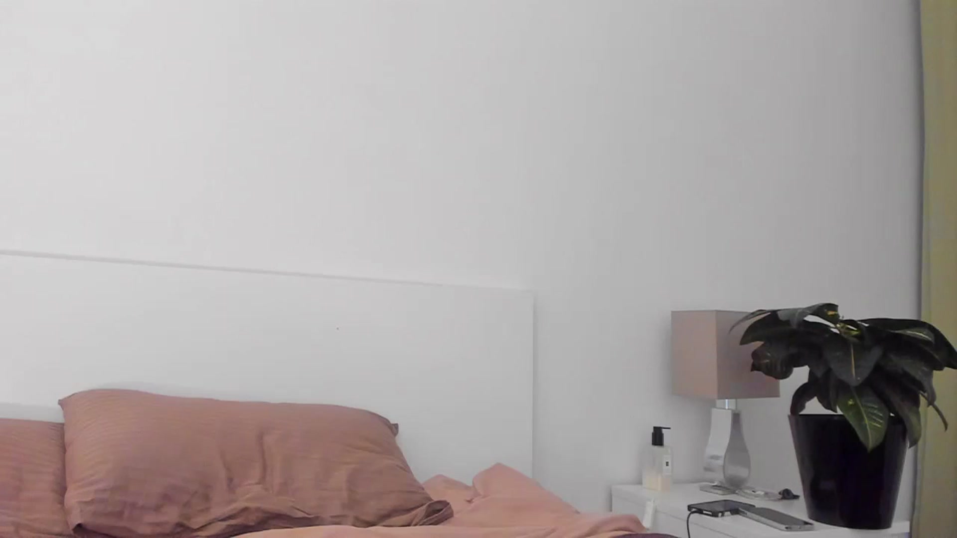 Gallery image thumbnail from Lanie__Love's myfreecams stream on, 08/23/2023, 20:11 image 12 of 20