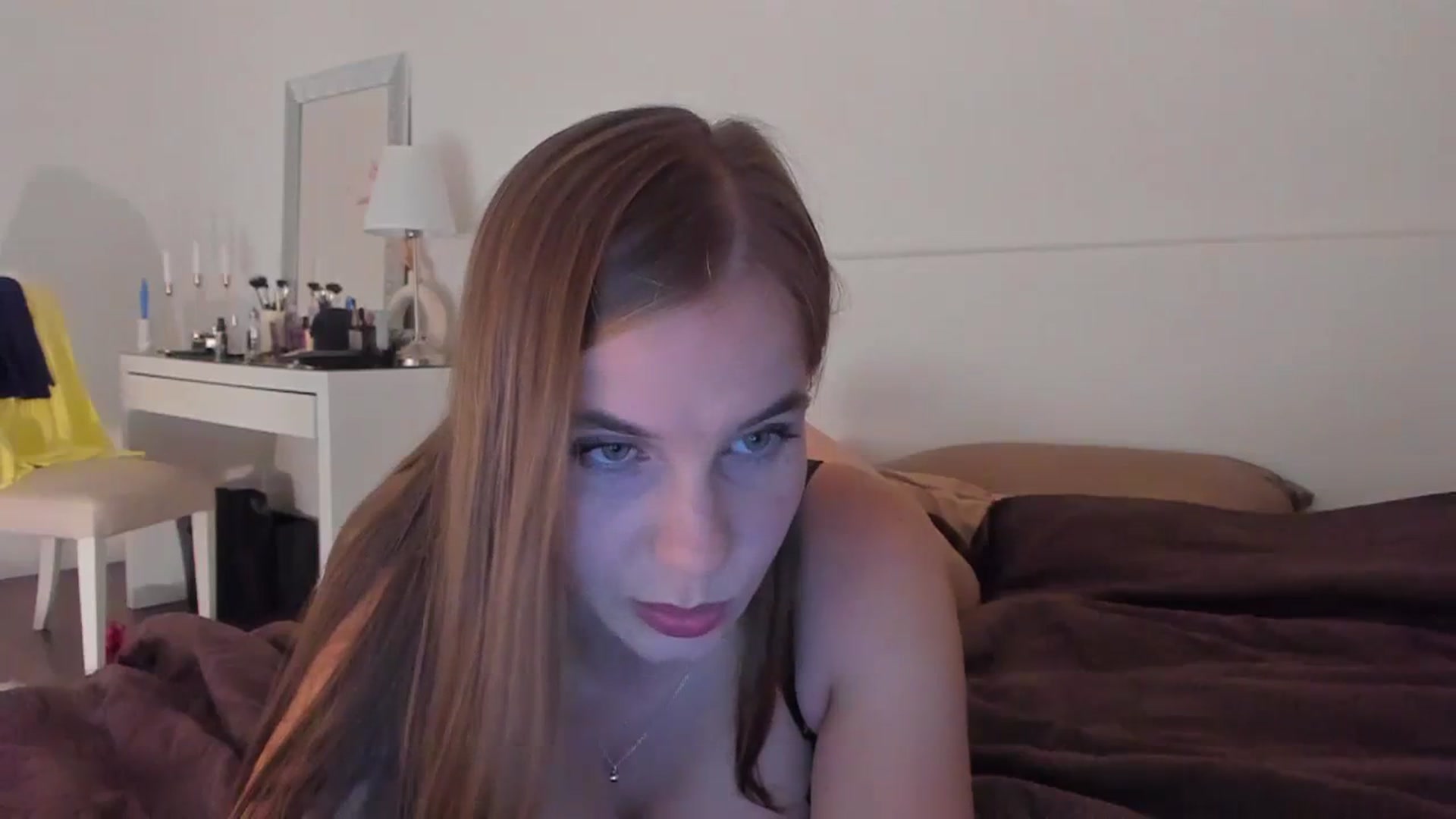 Gallery image thumbnail from Lanie__Love's myfreecams stream on, 08/31/2023, 20:30 image 15 of 20
