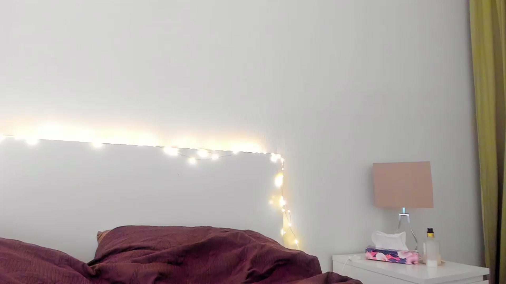 Gallery image thumbnail from Lanie__Love's myfreecams stream on, 12/15/2023, 20:18 image 10 of 20