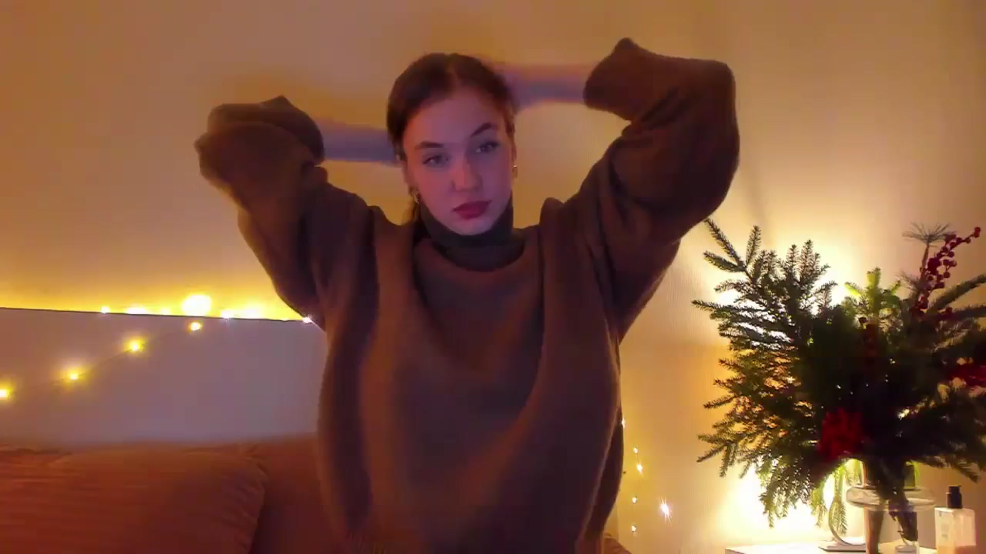 Gallery image thumbnail from Lanie__Love's myfreecams stream on, 01/06/2024, 21:29 image 4 of 20