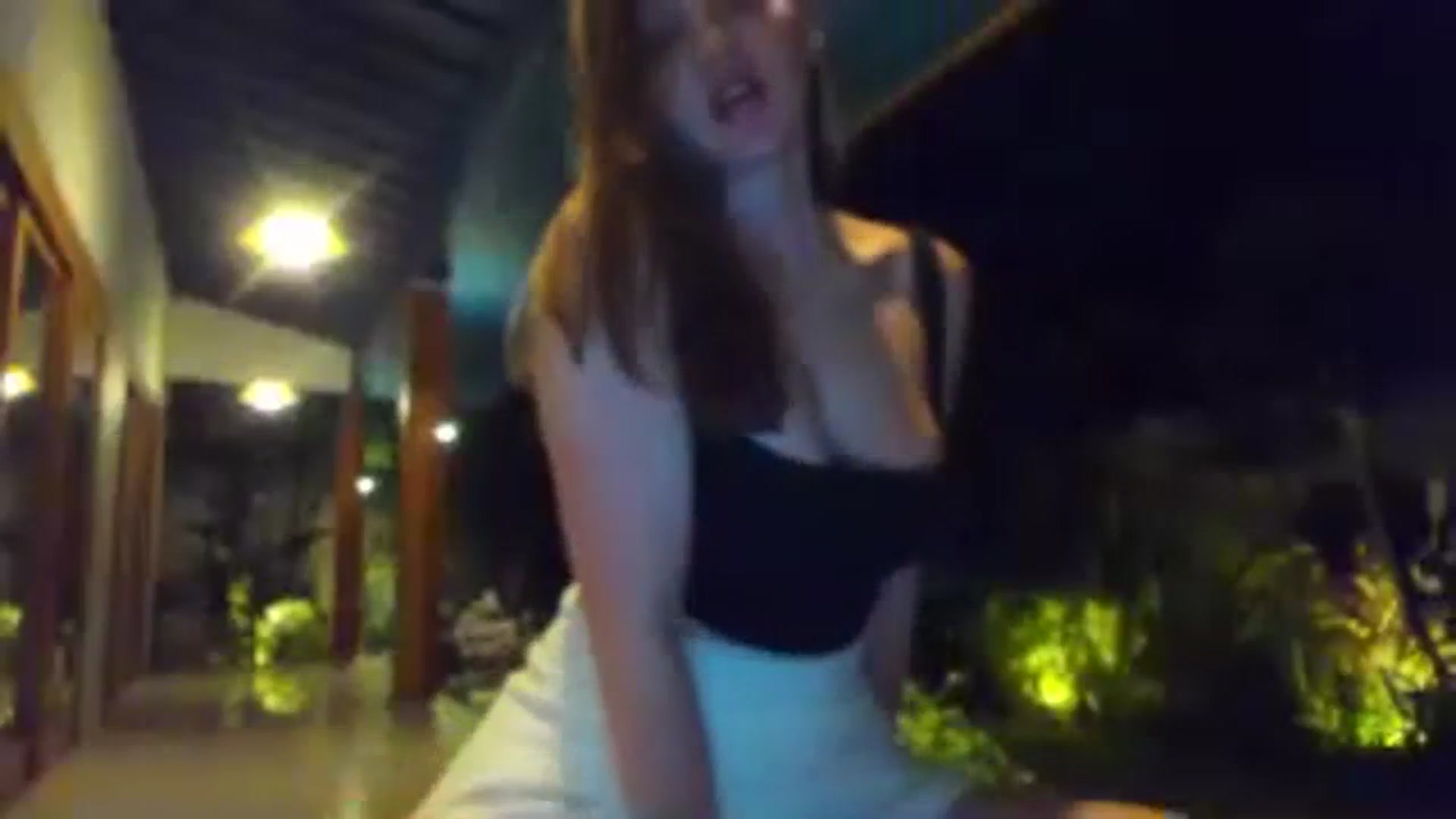 Gallery image thumbnail from Lanie__Love's myfreecams stream on, 02/28/2024, 15:03 image 14 of 20