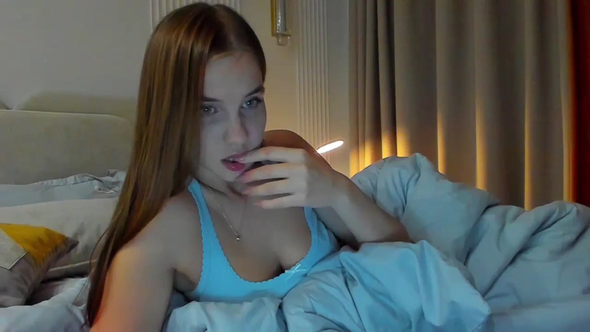 Gallery image thumbnail from Lanie__Love's myfreecams stream on, 05/02/2024, 18:49 image 9 of 20