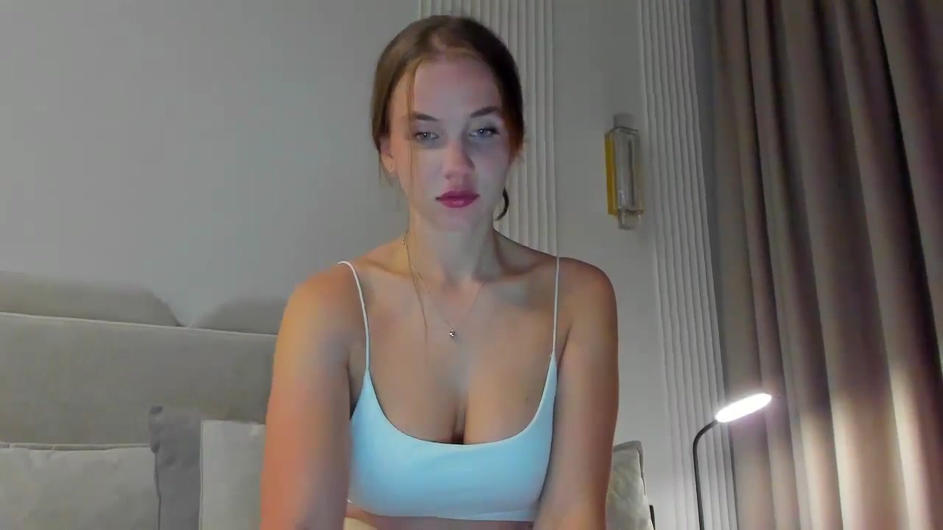 Gallery image thumbnail from Lanie__Love's myfreecams stream on, 05/06/2024, 17:18 image 5 of 20