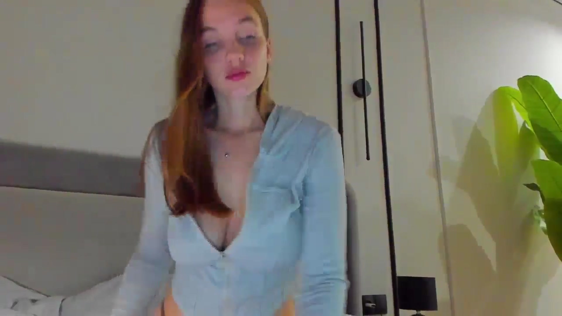 Gallery image thumbnail from Lanie__Love's myfreecams stream on, 05/23/2024, 18:23 image 2 of 20