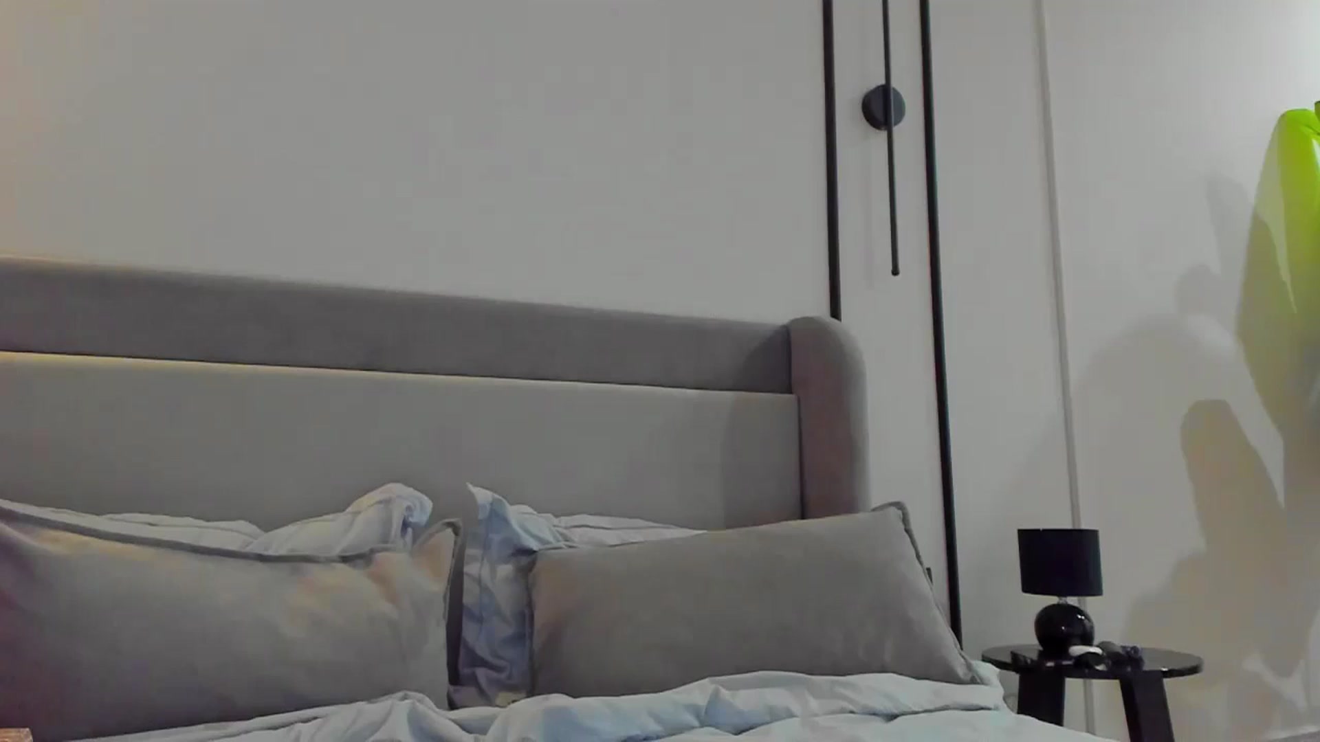 Gallery image thumbnail from Lanie__Love's myfreecams stream on, 05/26/2024, 18:39 image 12 of 20